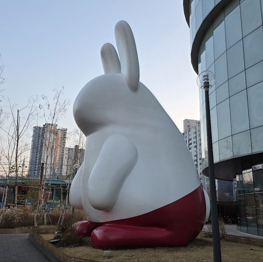 Meet your Posher, Melly